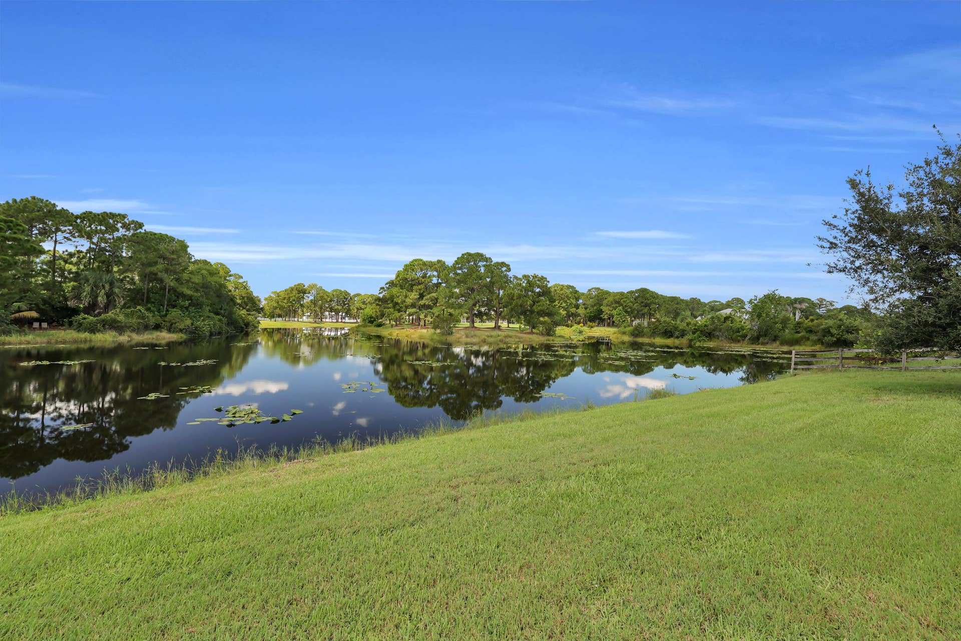 9809 SW MALIBU Terrace, Palm City, FL 34990 72_0s9a8676