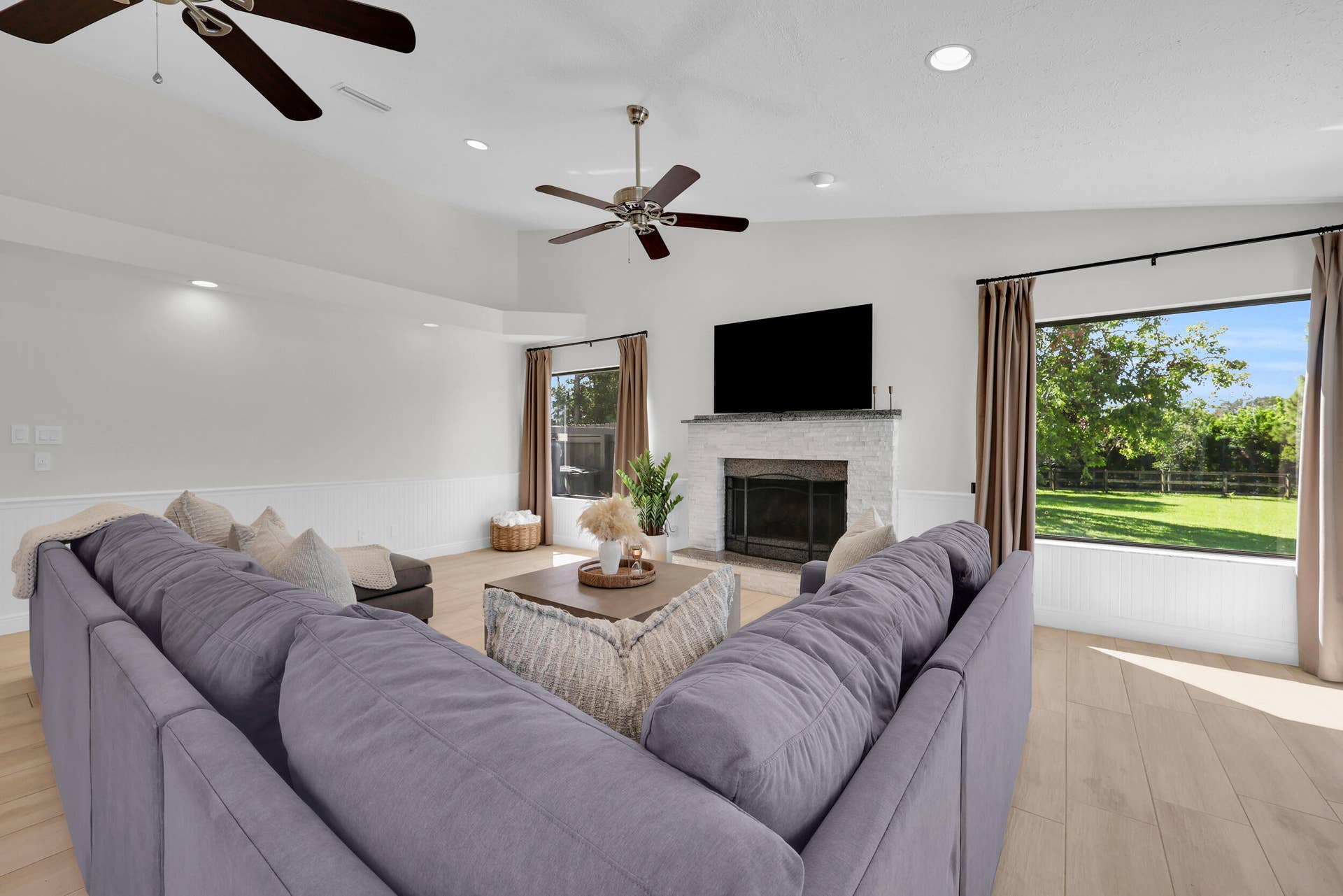 9809 SW MALIBU Terrace, Palm City, FL 34990 29_8p3a8949