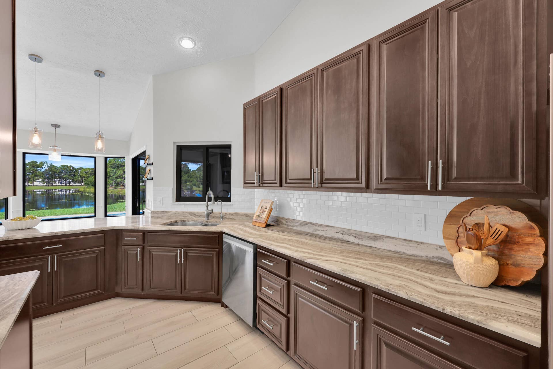 9809 SW MALIBU Terrace, Palm City, FL 34990 21_8p3a8969