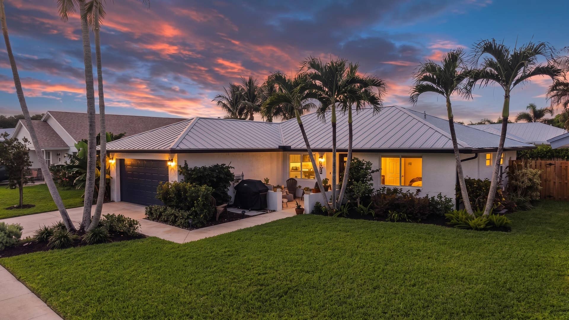 129 Stillwater Circle, Jupiter, FL 33458 Twilight Drone