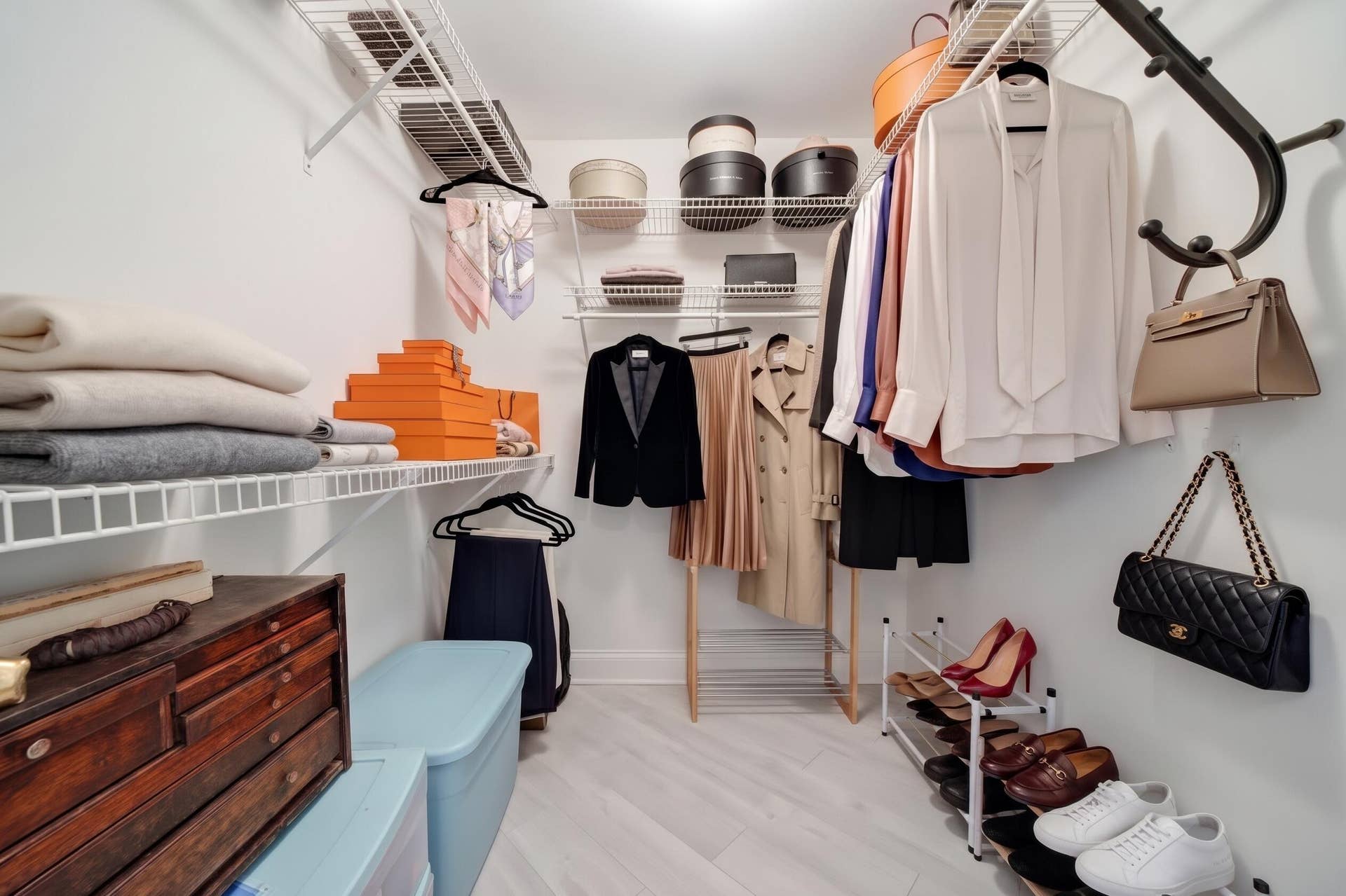 129 Stillwater Circle, Jupiter, FL 33458 Master Bedroom Walk-In Closet