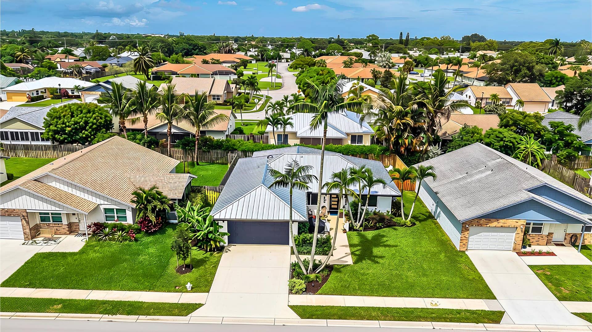 129 Stillwater Circle, Jupiter, FL 33458 Aerial Front Elevation