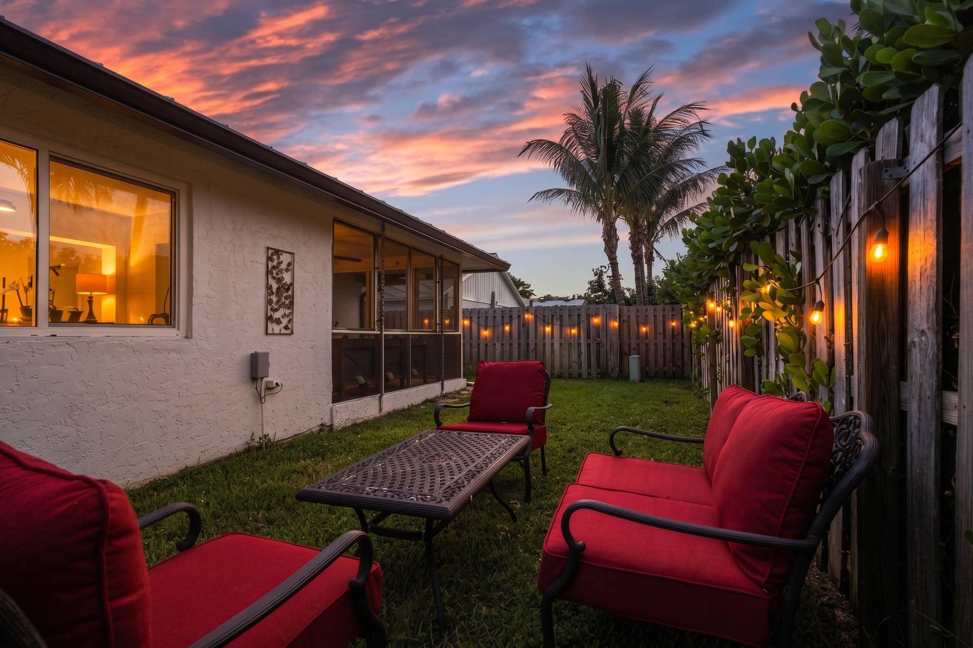 129 Stillwater Circle, Jupiter, FL 33458 Twilight Backyard
