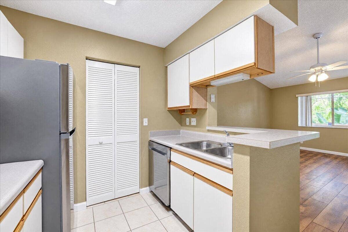 4005 W Mcnab Road, #C305, Pompano Beach, FL 33069 06-8I8A5679_80_81_82_83_batchlook
