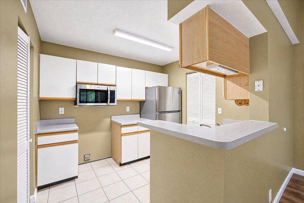 4005 W Mcnab Road, #C305, Pompano Beach, FL 33069 05-8I8A5669_70_71_72_73_batchlook