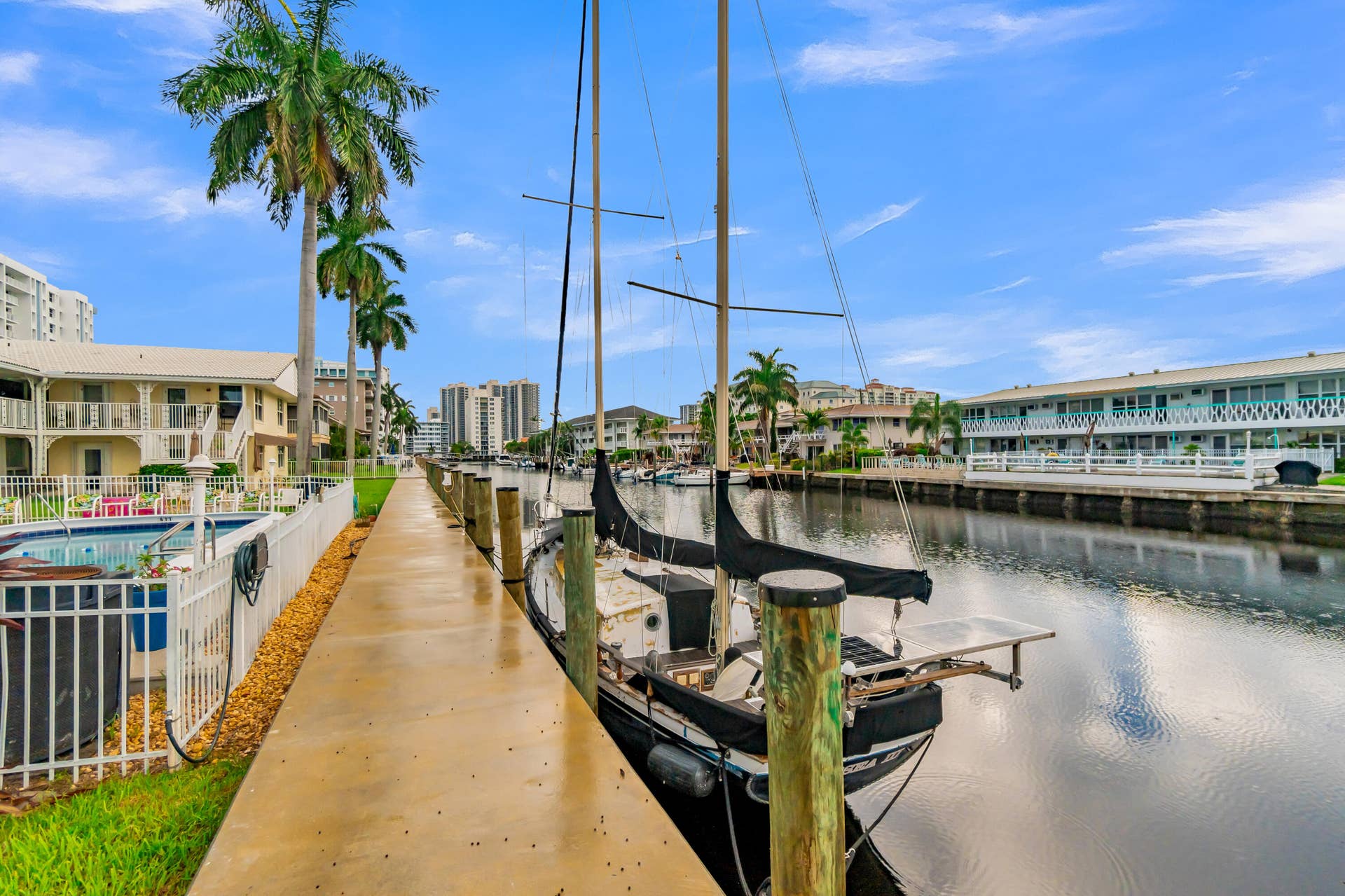 2840 NE 33RD Court, #2, Fort Lauderdale, FL 33306 Canal-front property with a private dock and direct water access