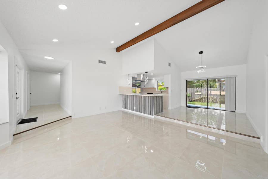 Property photo for 1633 WOODS BEND Road, West Palm Beach, FL