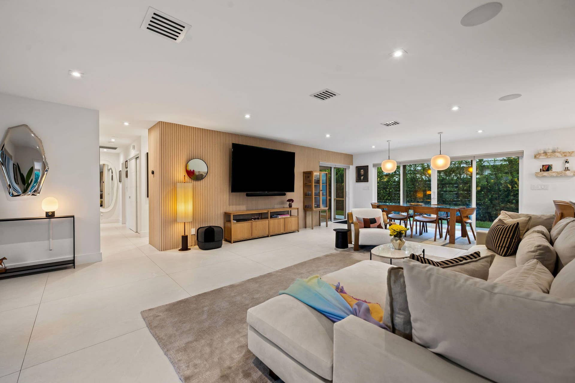 2000 CORAL GARDENS Drive, Wilton Manors, FL 33306 28-web-or-mls-DSC_2608