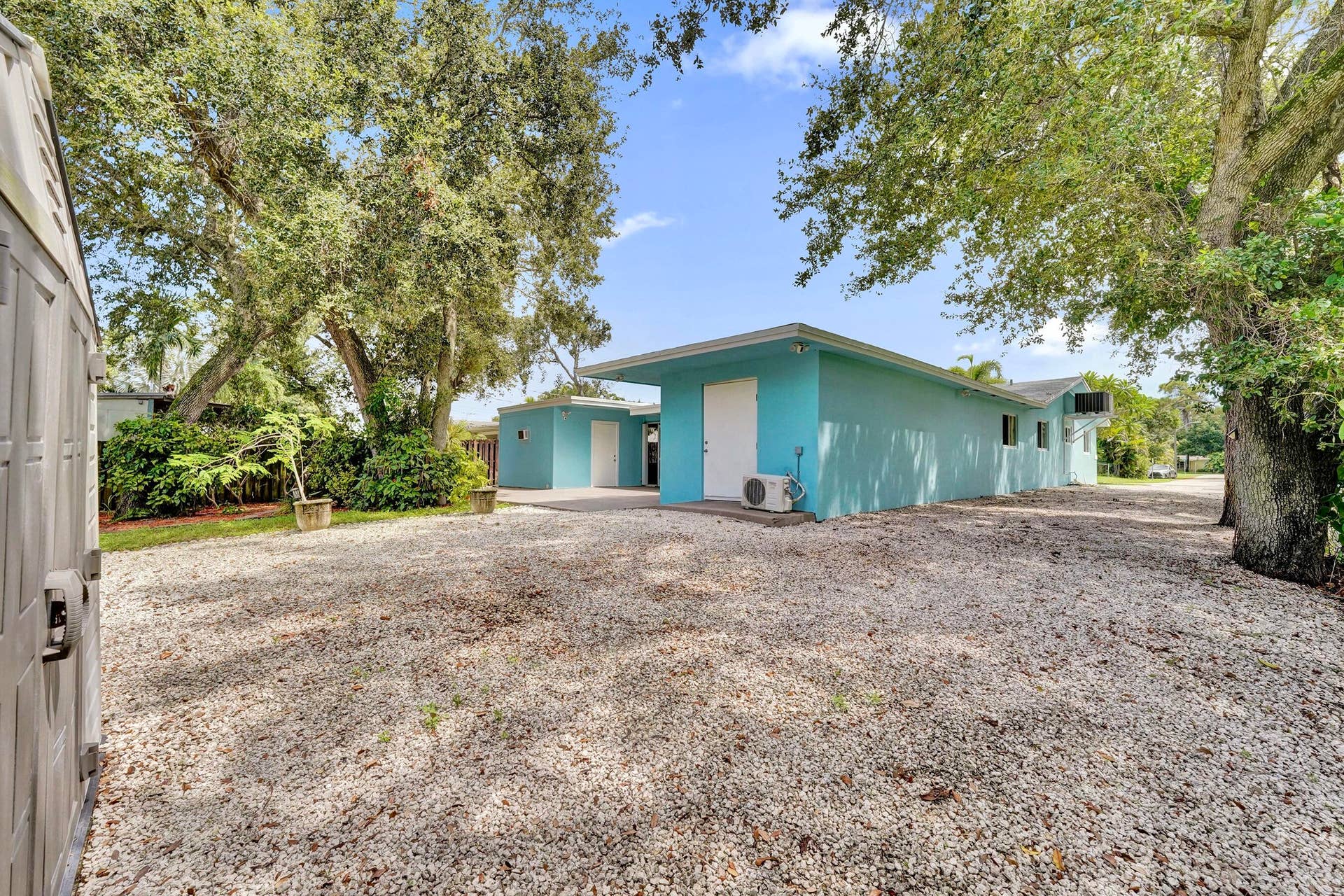 5081 SW 29TH Way, Dania Beach, FL 33312 Back