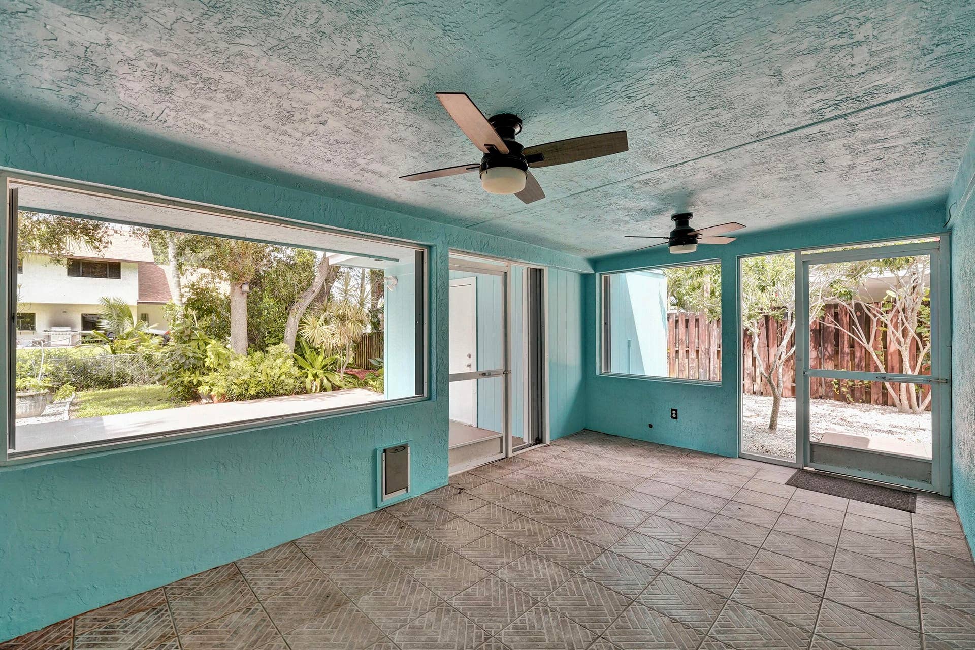 5081 SW 29TH Way, Dania Beach, FL 33312 Patio