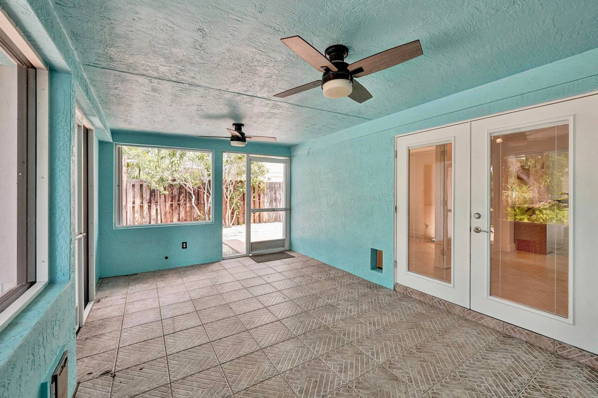 5081 SW 29TH Way, Dania Beach, FL 33312 Patio