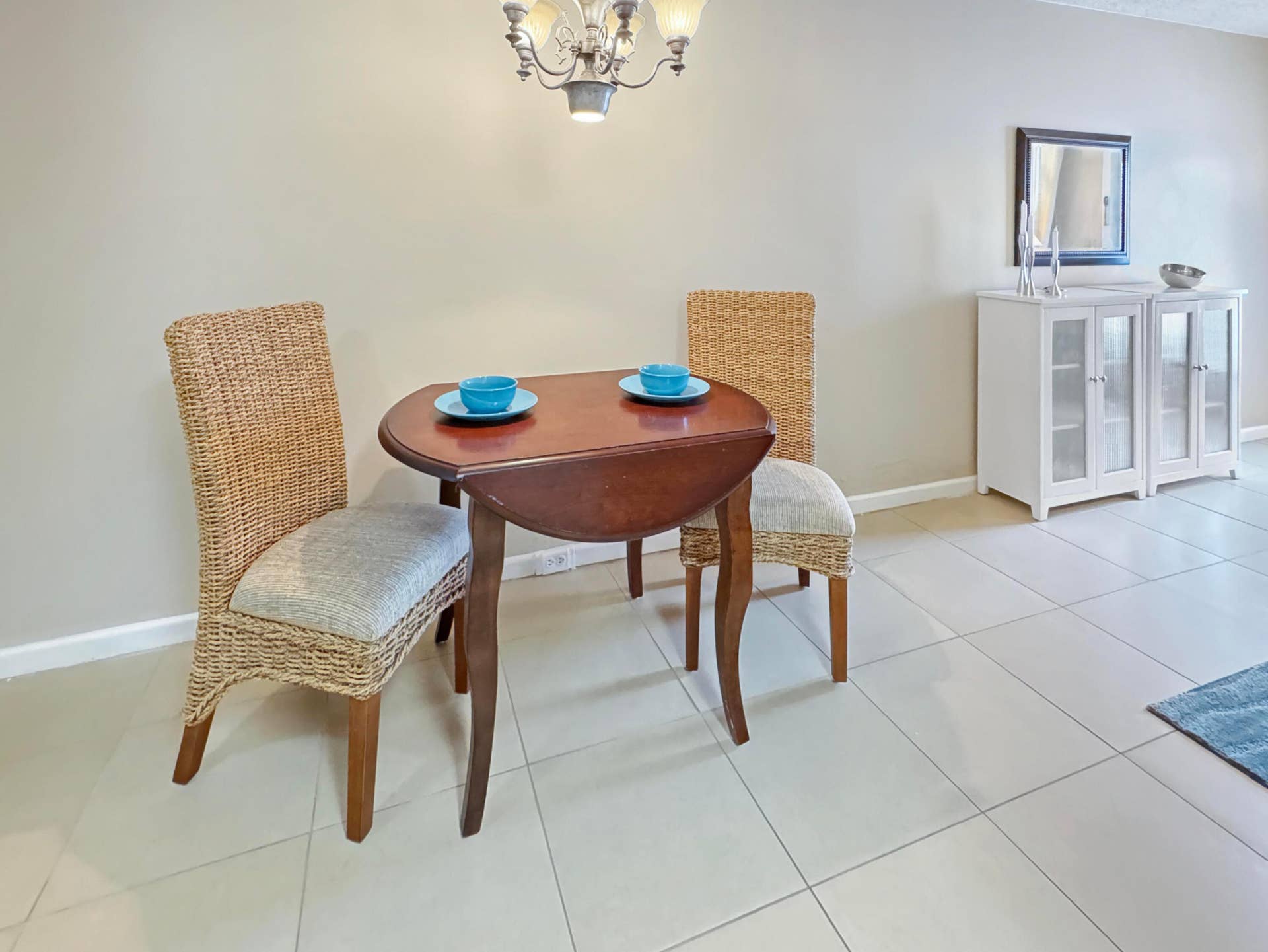 1013 HARWOOD C, #1013, Deerfield Beach, FL 33442 Recessed ceiling light fixture