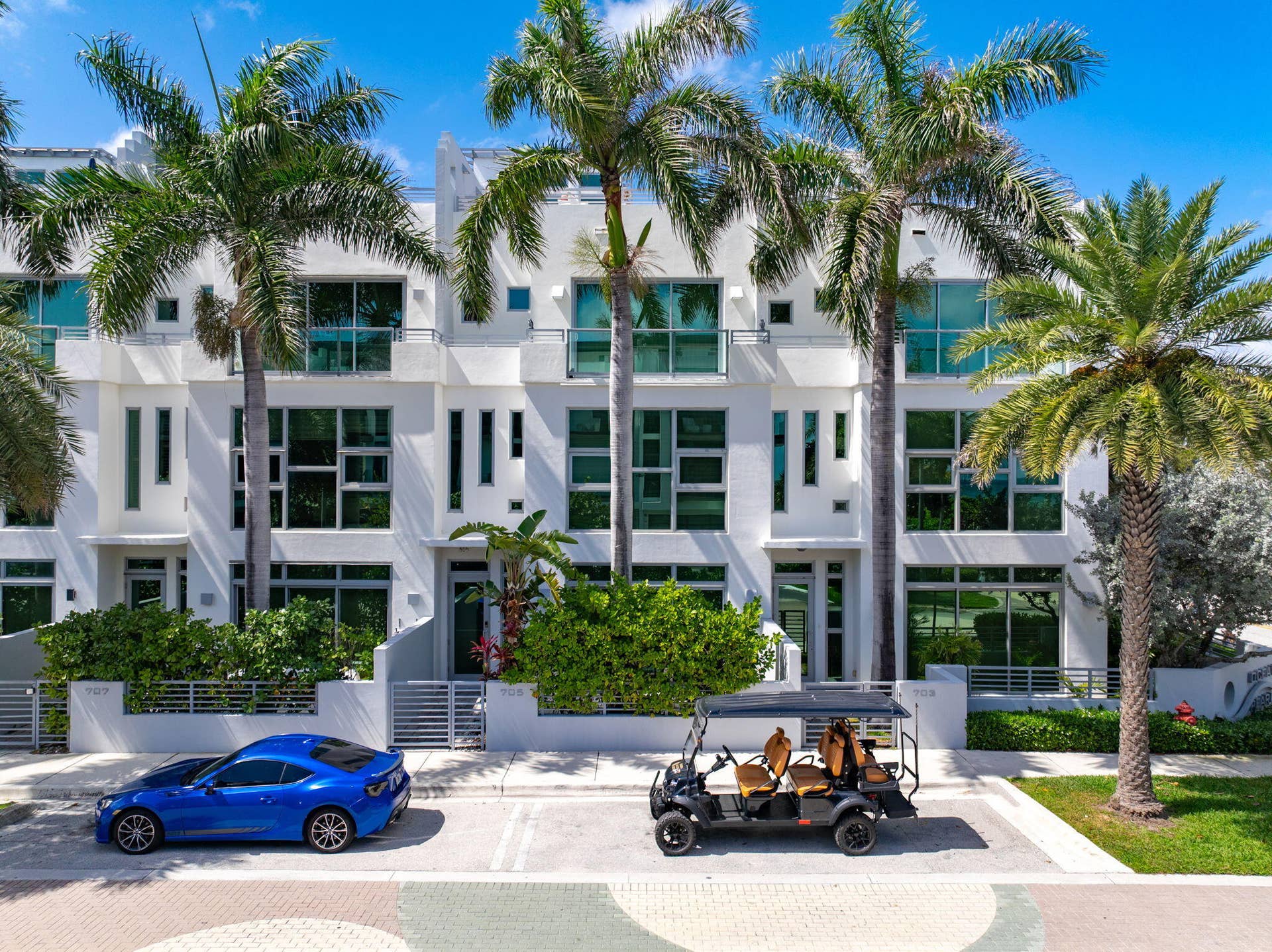705 BRINY Avenue, Pompano Beach, FL 33062 1-web-or-mls-DJI_20260307121241_0106_D