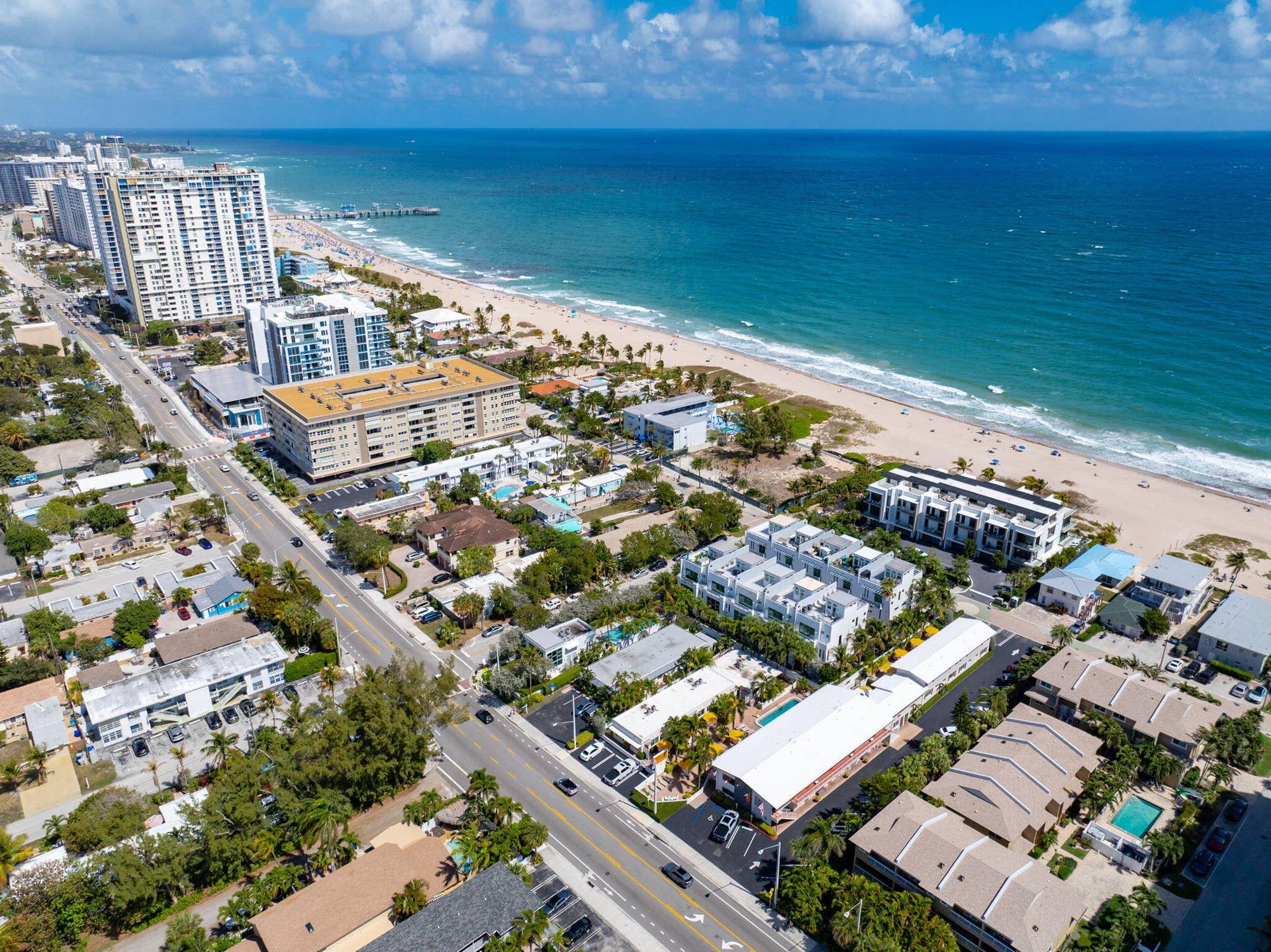 705 BRINY Avenue, Pompano Beach, FL 33062 91-web-or-mls-DJI_20260307120732_0094_D