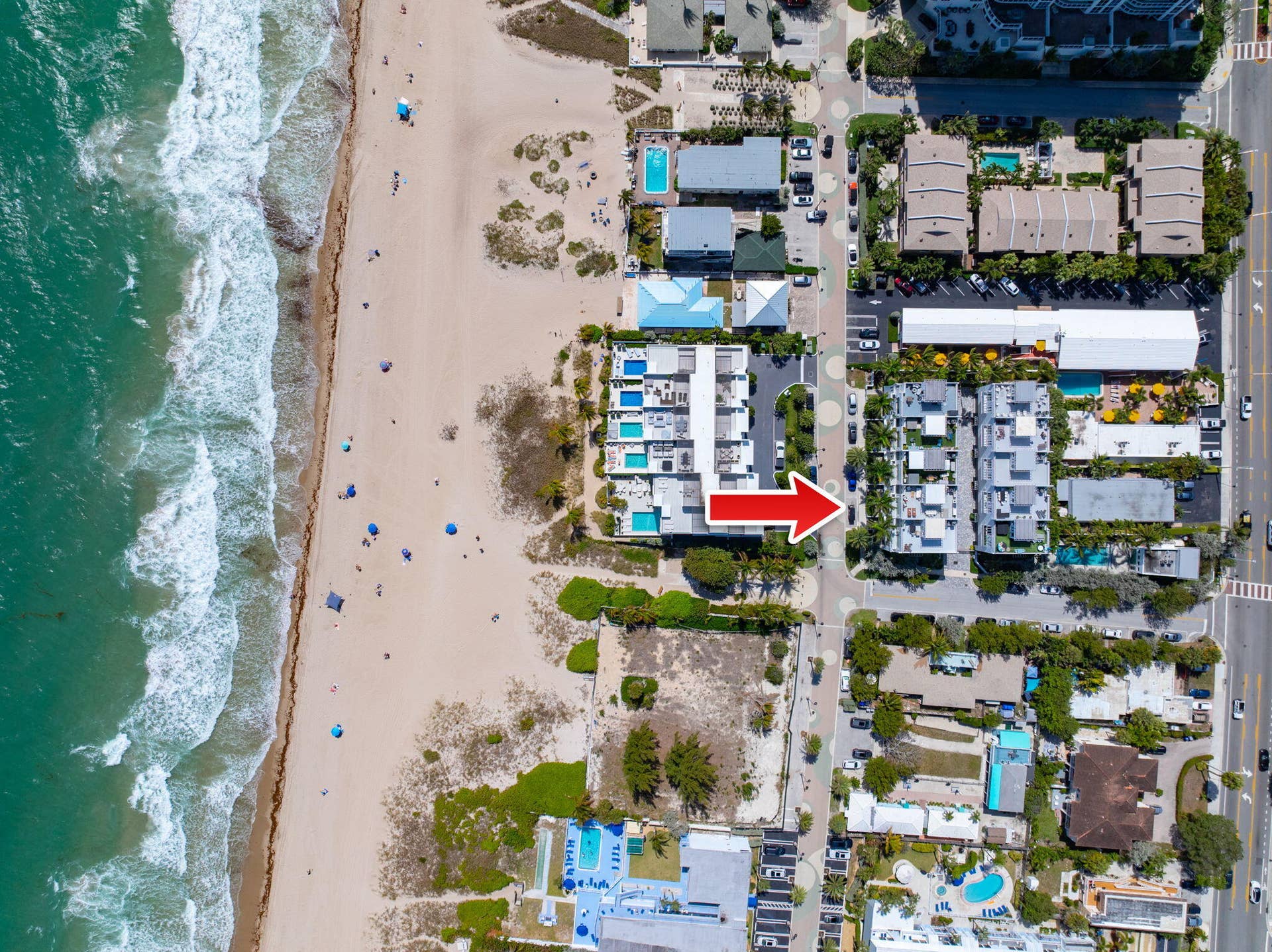 705 BRINY Avenue, Pompano Beach, FL 33062 76-web-or-mls-DJI_20260307120953_0100_D