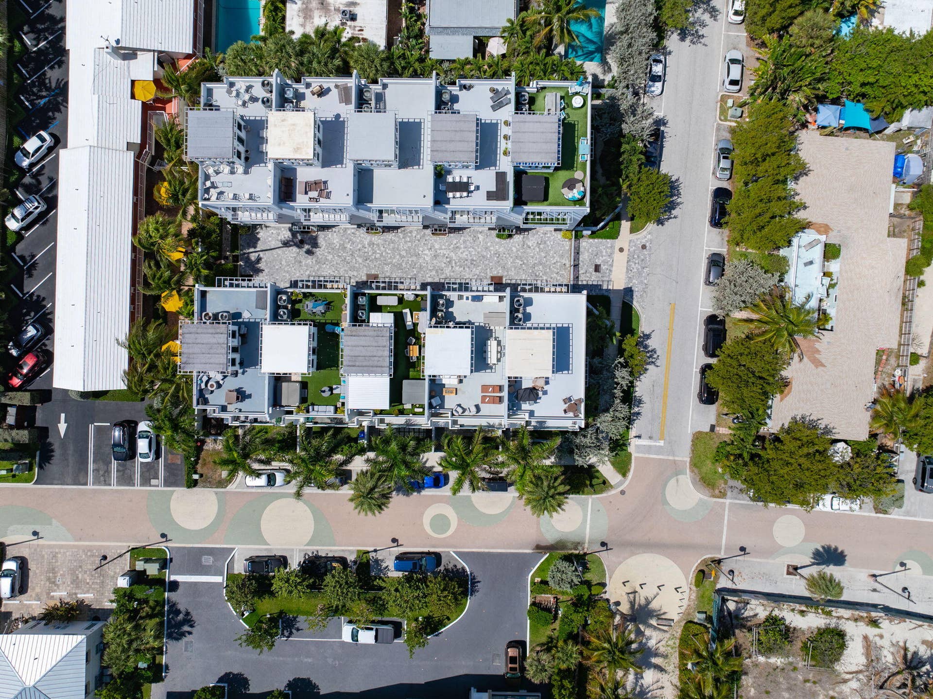 705 BRINY Avenue, Pompano Beach, FL 33062 63-web-or-mls-DJI_20260307120341_0080_D