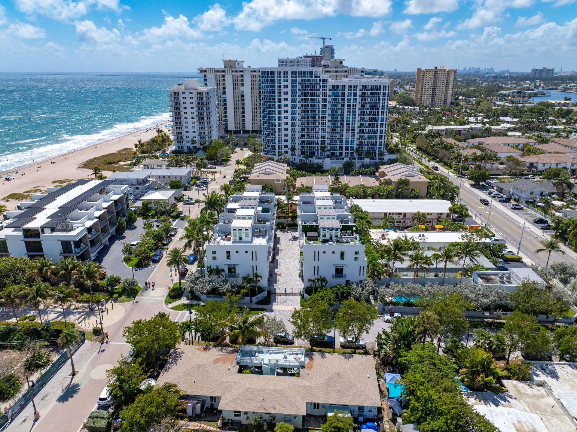 705 BRINY Avenue, Pompano Beach, FL 33062 87-web-or-mls-DJI_20260307120652_0091_D