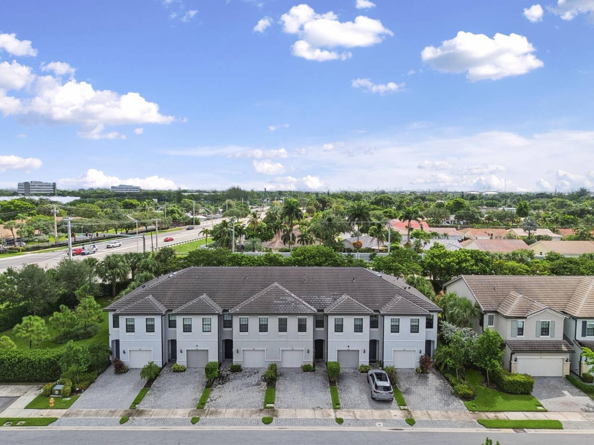4488 E Appleton Cir -49