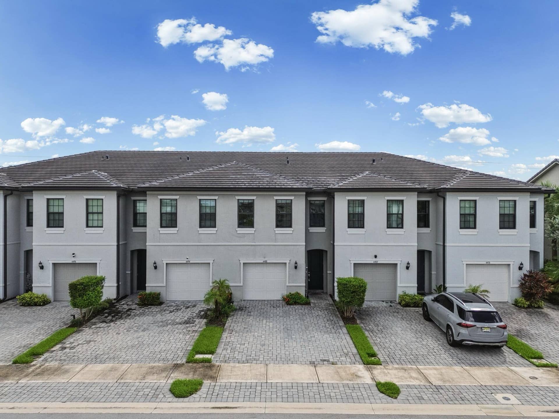 4488 E Appleton Cir -48