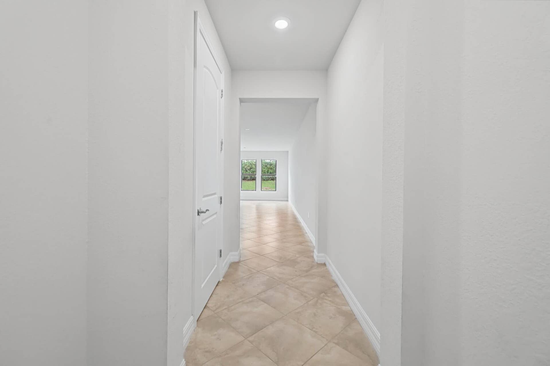 4488 E Appleton Cir -4
