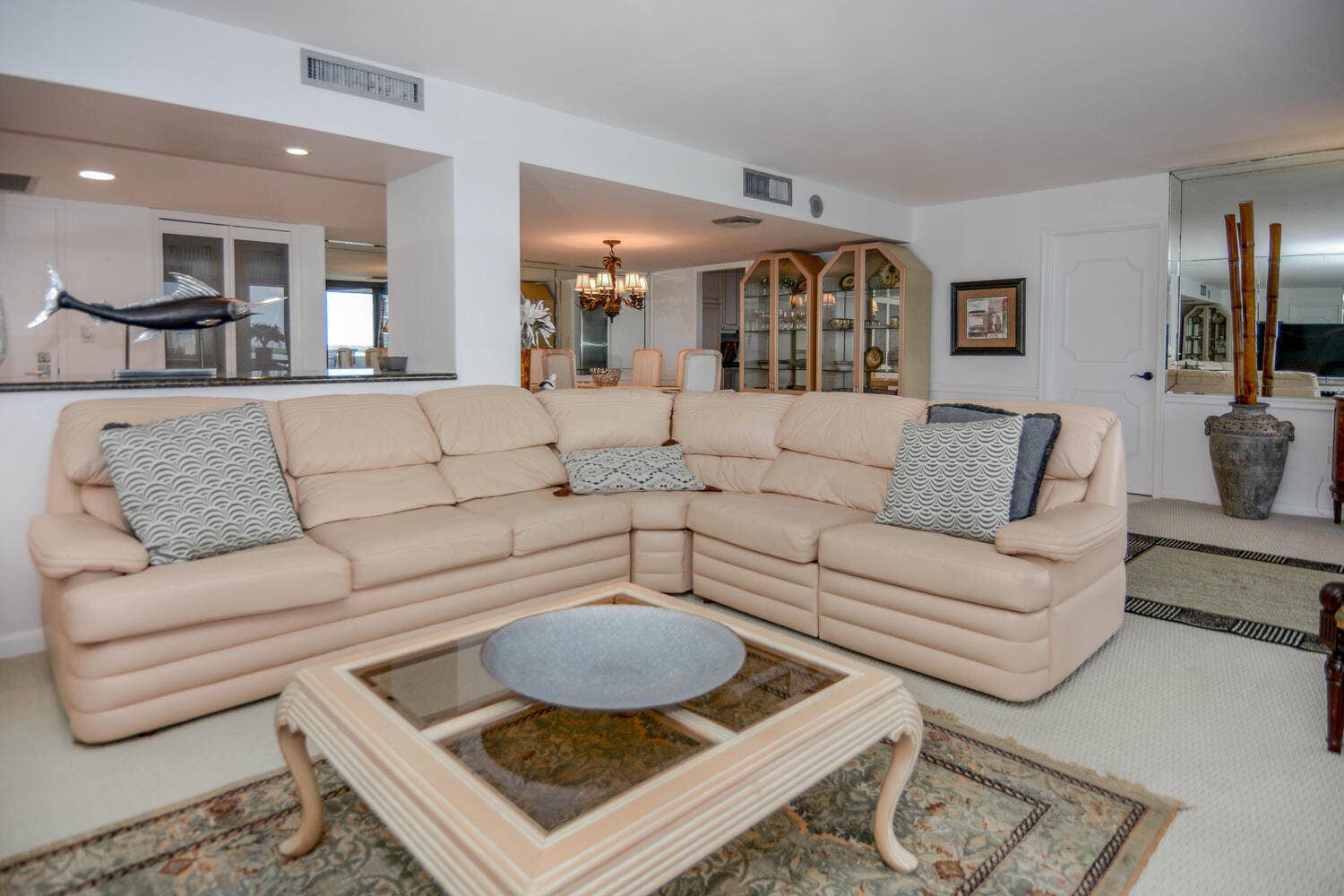 4200 N Ocean Dr Apt 2606-large-012-039-L