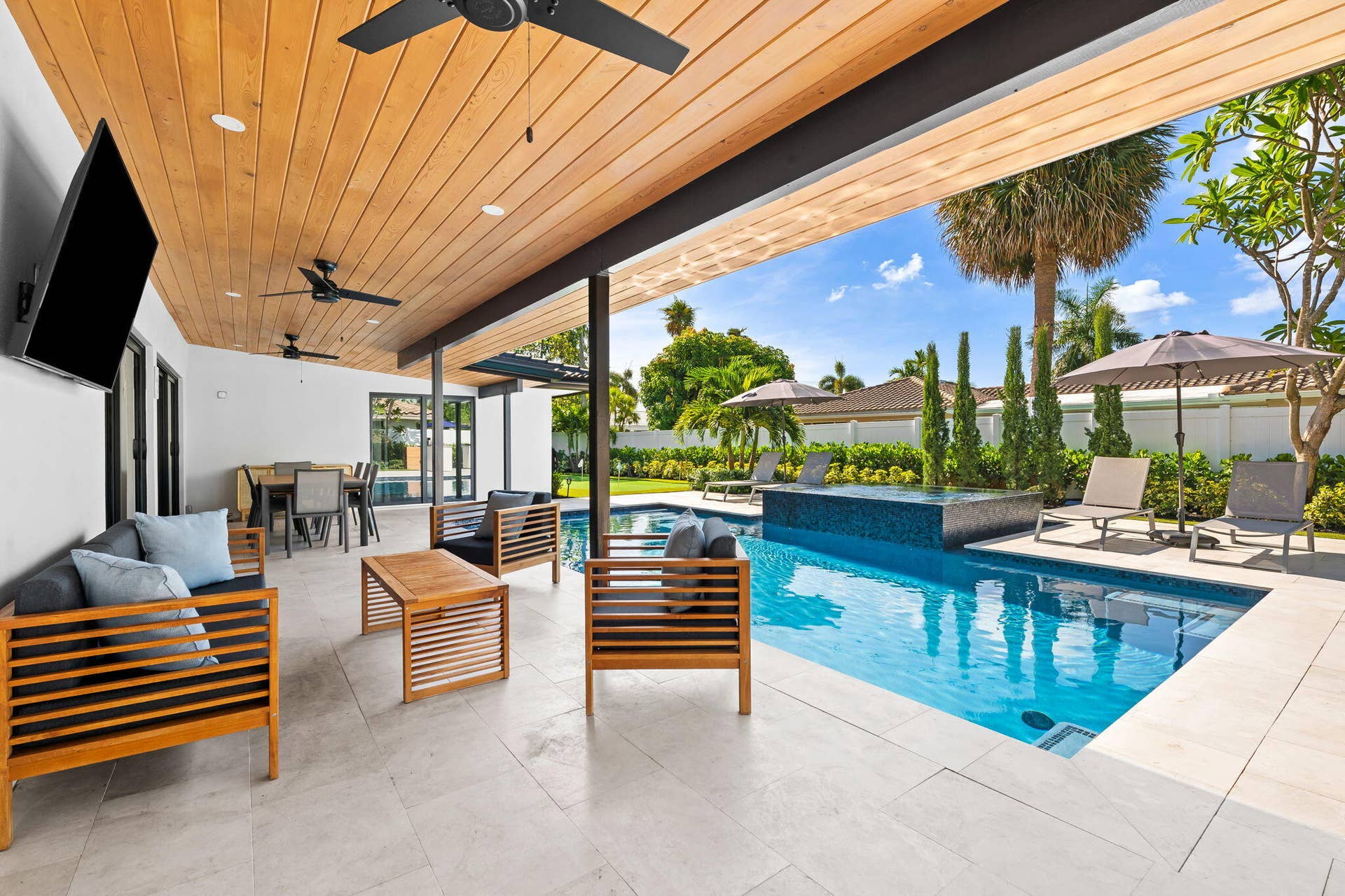 2648 NE 34TH Street, Fort Lauderdale, FL 33306 6-web-or-mls-DSC_6955
