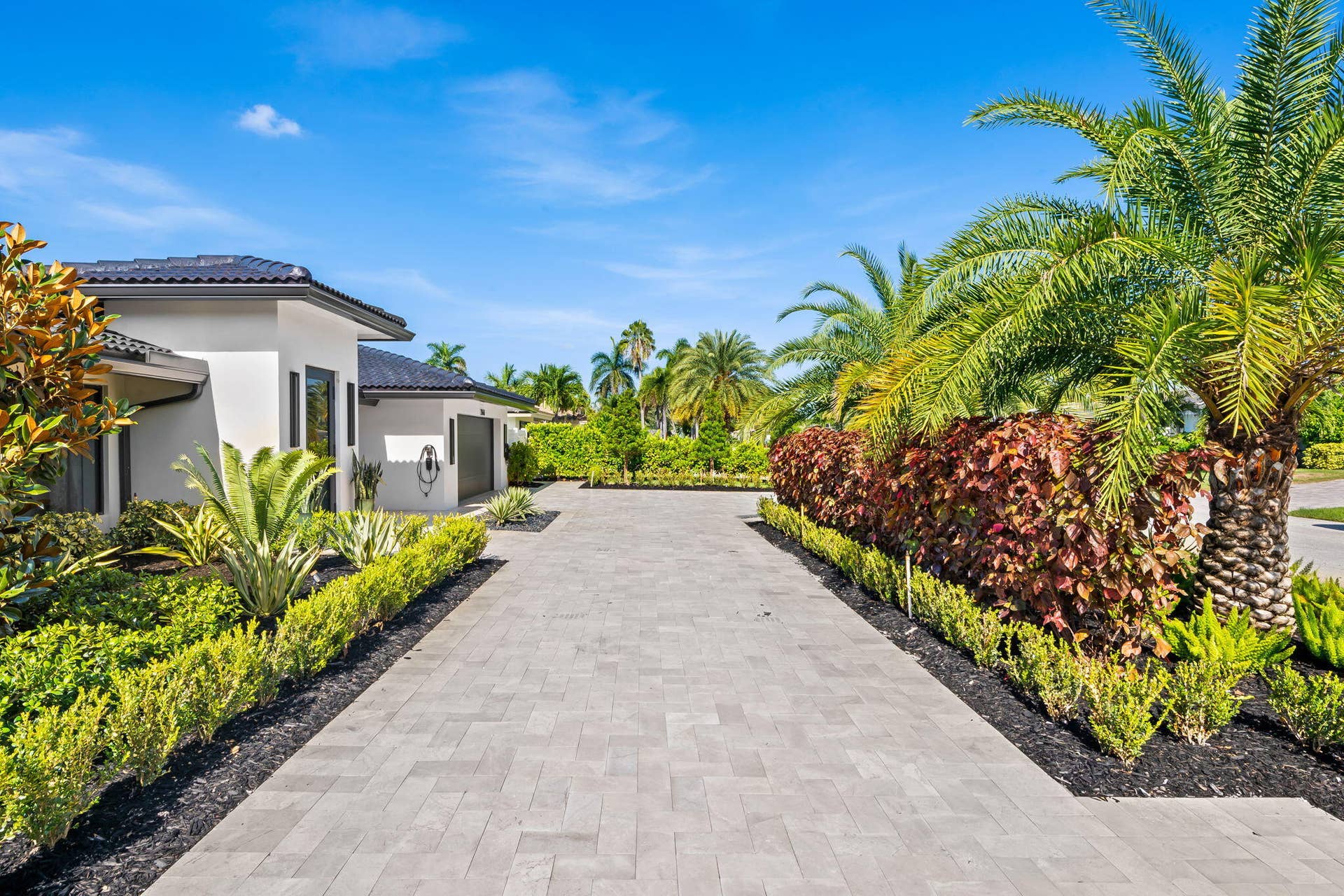 2648 NE 34TH Street, Fort Lauderdale, FL 33306 2-web-or-mls-DSC_6915