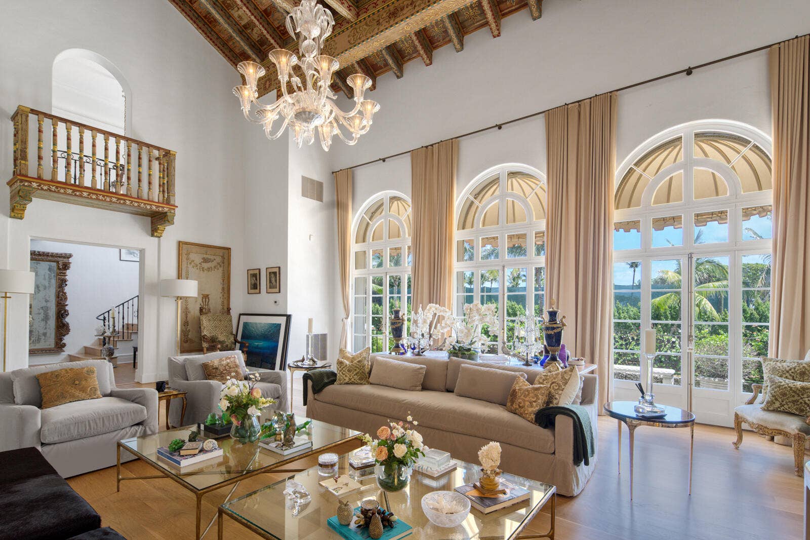 111 Via Del Lago, Palm Beach, FL 33480 10-Livingroom