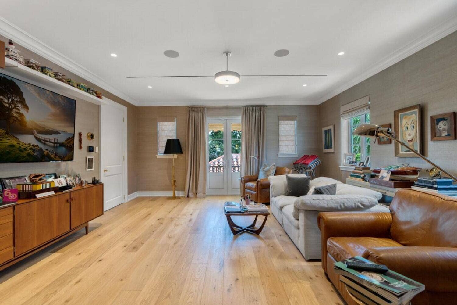 111 Via Del Lago, Palm Beach, FL 33480 17-Primary den