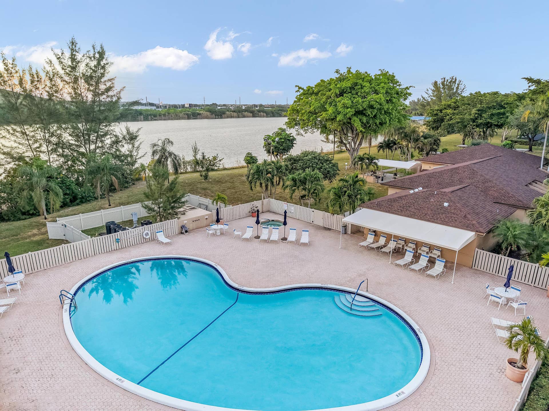 4550 NW 18TH Avenue, #406, Deerfield Beach, Deerfield Beach, FL 33064 DJI_20241206171845_0638_D