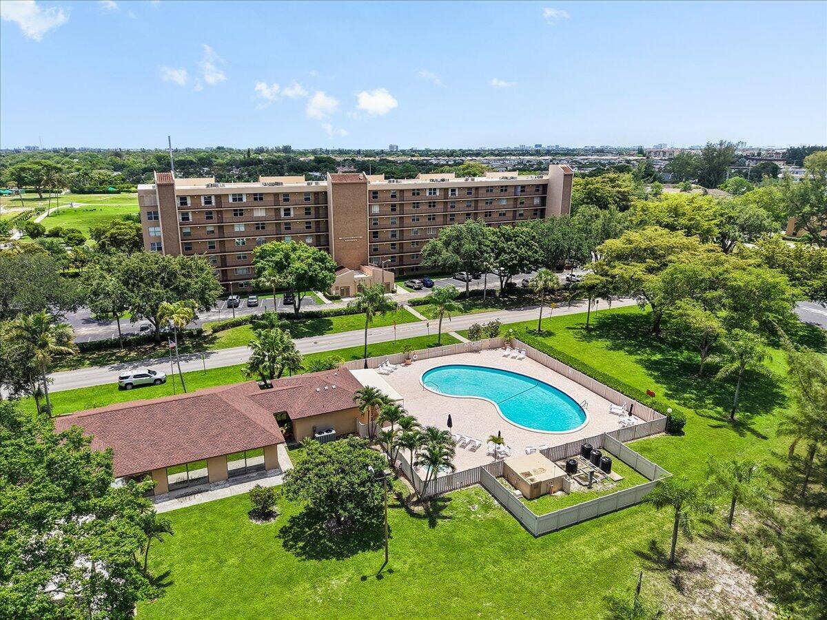 4550 NW 18TH Avenue, #406, Deerfield Beach, Deerfield Beach, FL 33064 34-DJI_20260514125319_0033_D