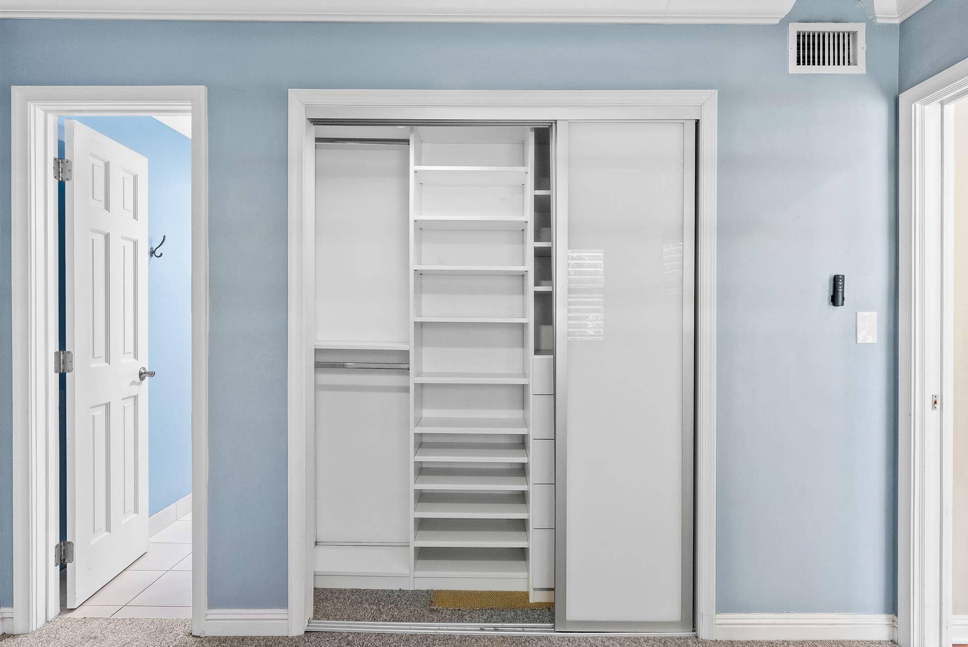 815 Middle River Drive, #202, Fort Lauderdale, FL 33304 Primary Closet 2