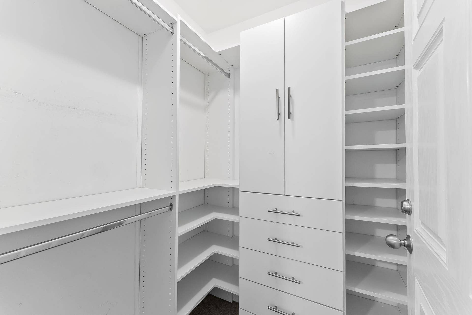 815 Middle River Drive, #202, Fort Lauderdale, FL 33304 Primary WIC