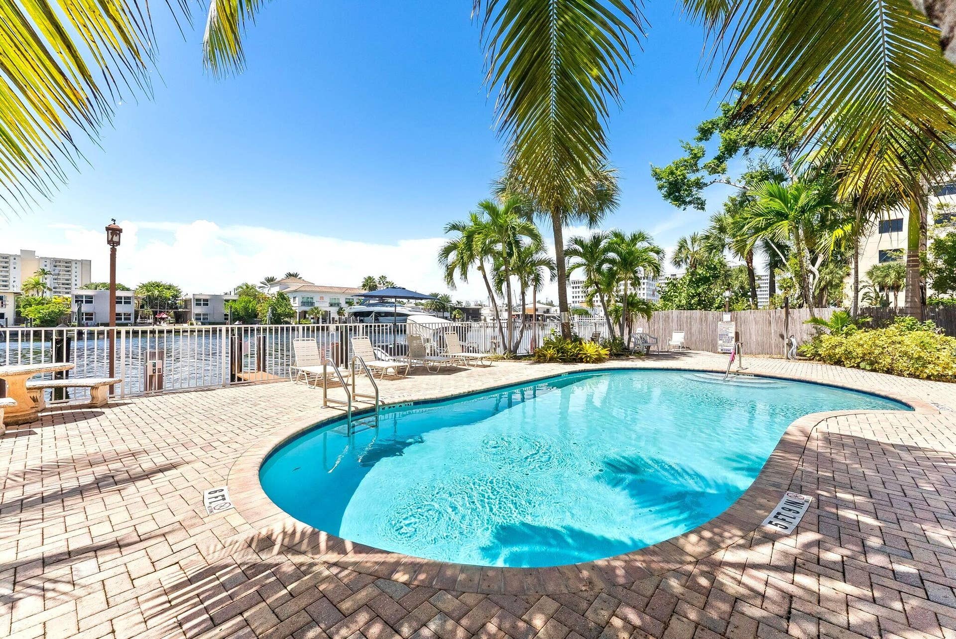 815 Middle River Drive, #202, Fort Lauderdale, FL 33304 Pool Middle River Villas