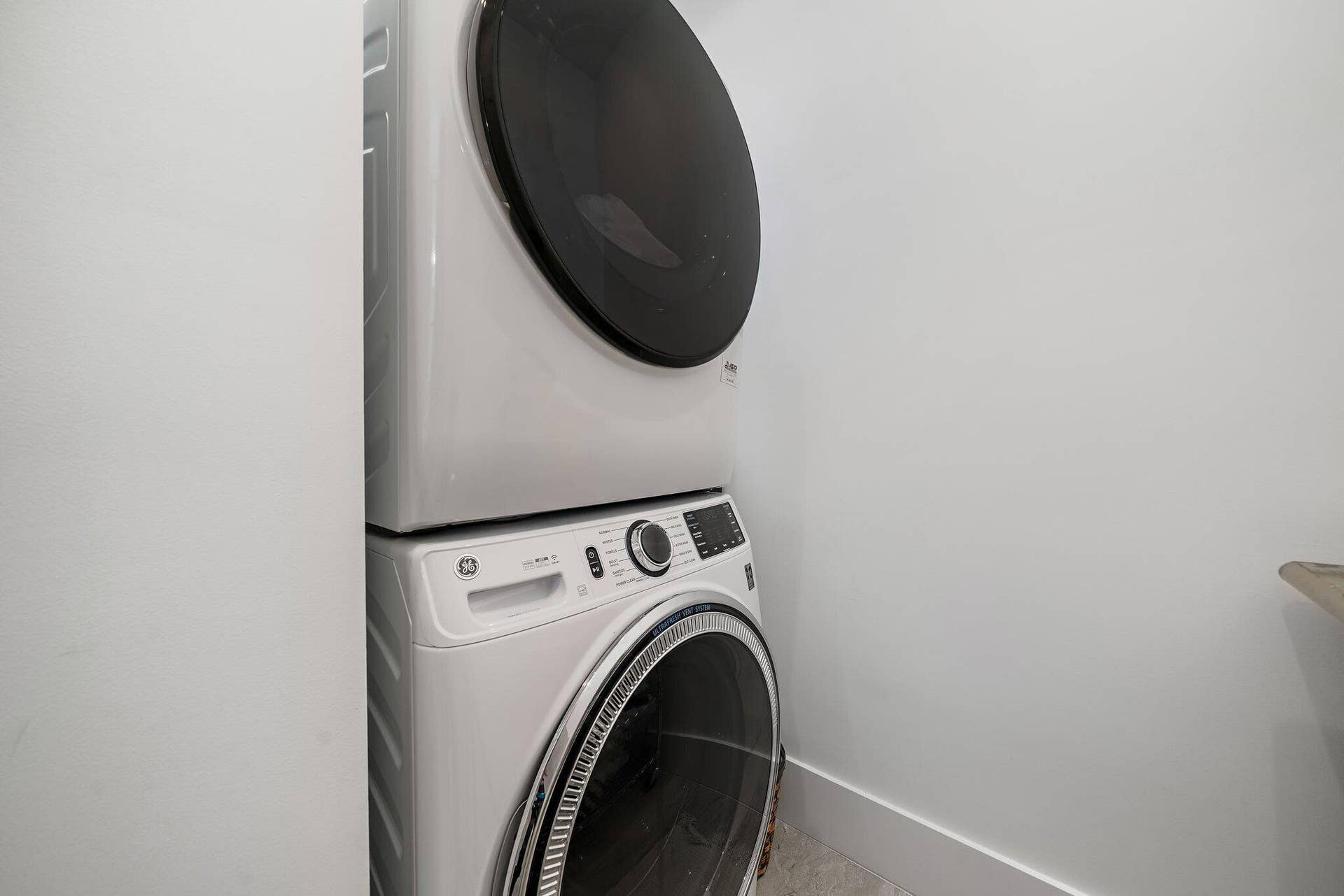 481 OCEAN RIDGE Way, Juno Beach, FL 33408 Downstairs Laundry