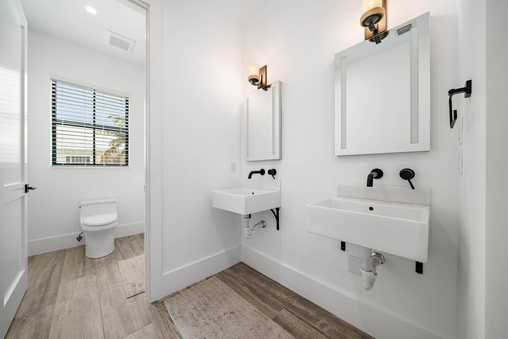 481 OCEAN RIDGE Way, Juno Beach, FL 33408 2nd Level Bath