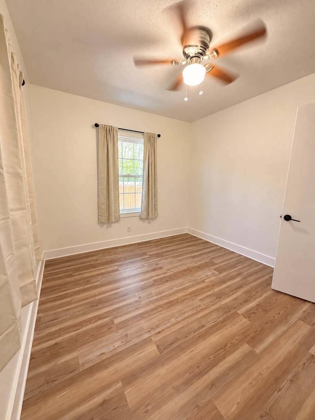 175 E 24TH Street, Riviera Beach, Riviera Beach, FL 33404 WhatsApp Image 2026-09-17 at 11.55.10