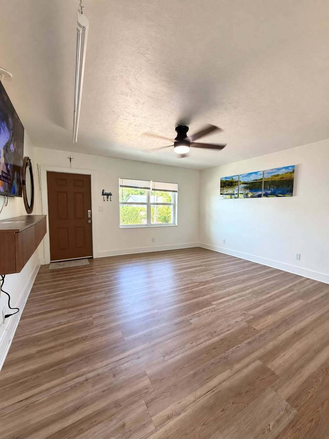 175 E 24TH Street, Riviera Beach, Riviera Beach, FL 33404 WhatsApp Image 2026-09-17 at 11.41.58