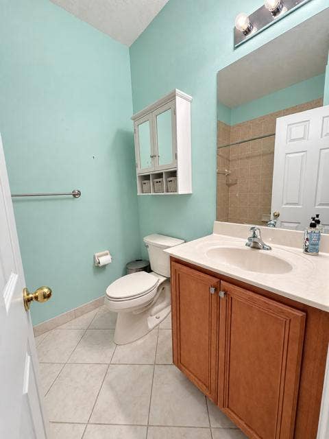 1571 SE HAMPSHIRE Way, #102, Stuart, Stuart, FL 34994 2nd Bathroom