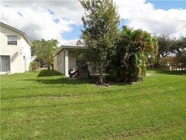 7953 NW 70TH Avenue, Parkland, Parkland, FL 33067 Photo 2