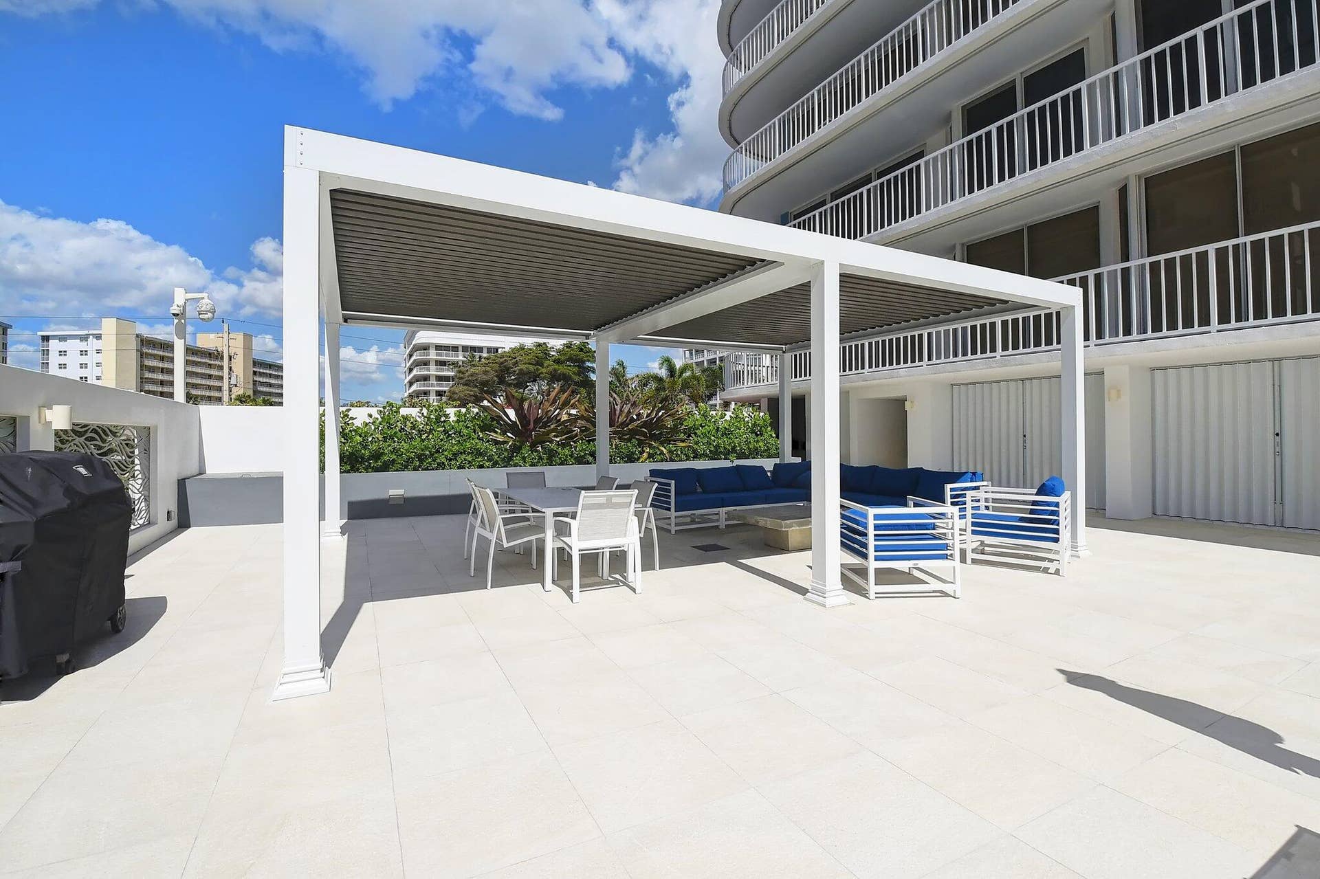 3211 S Ocean Boulevard, #403, Highland Beach, FL 33487 BBQ area