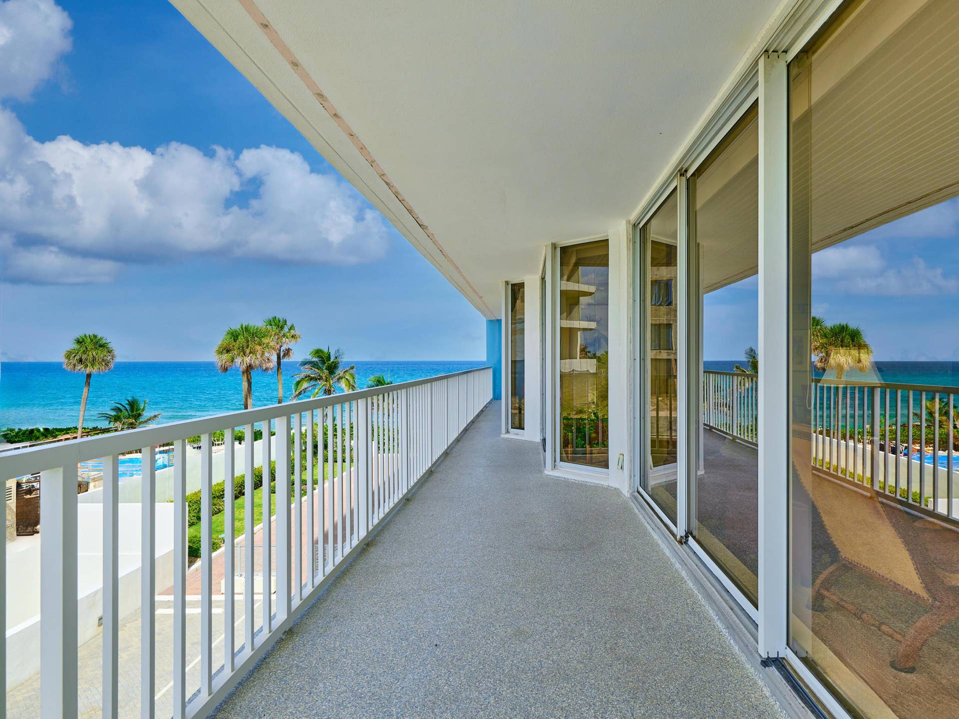 3211 S Ocean Boulevard, #403, Highland Beach, FL 33487 Veranda balcony views