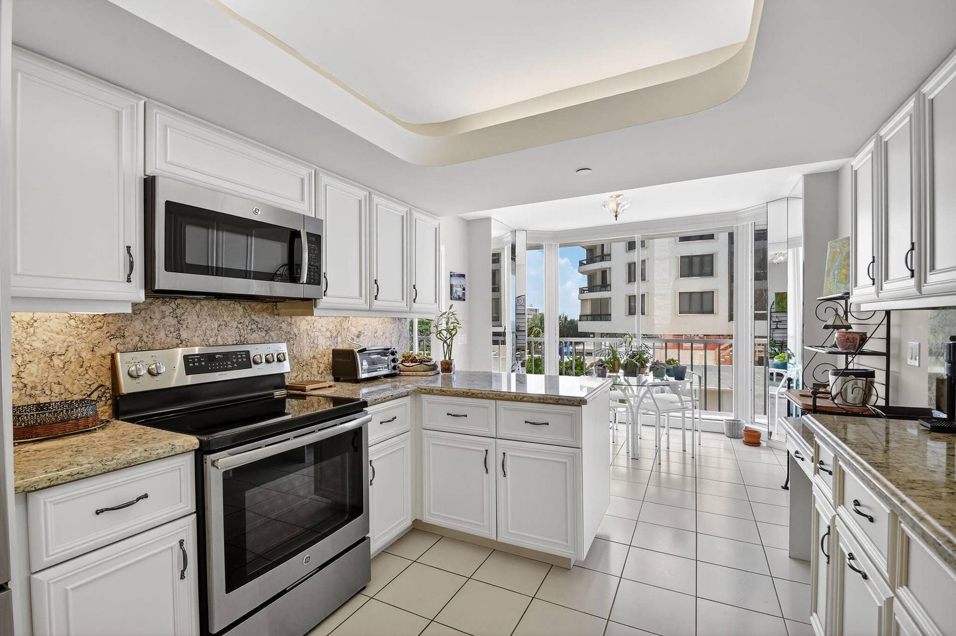 3211 S Ocean Boulevard, #403, Highland Beach, FL 33487 Kitchen