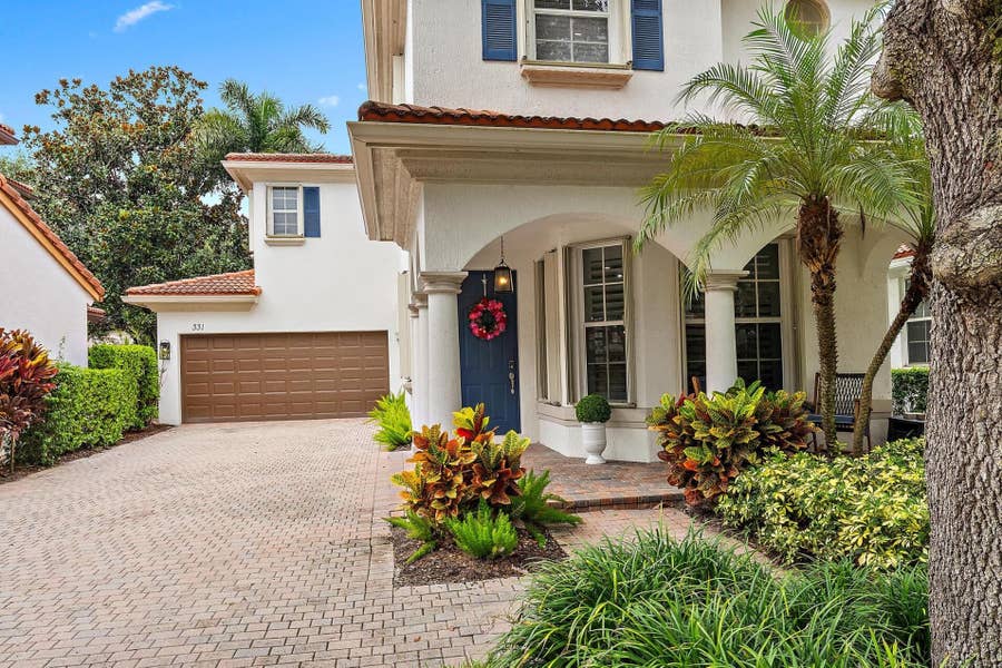 Property photo for 331 October Street, Palm Beach Gardens, FL