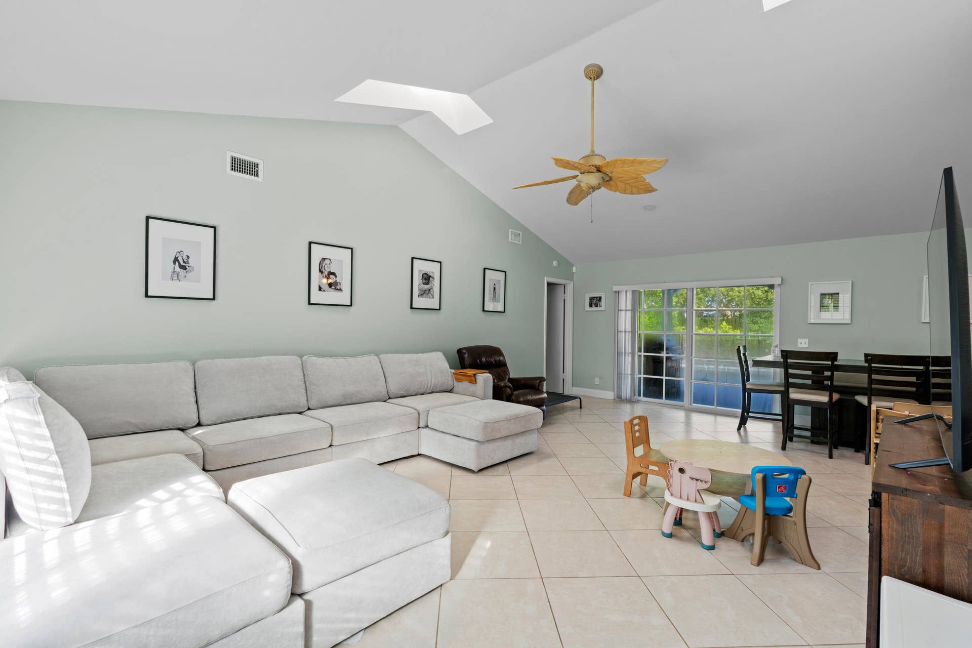 4456 Nicole Circle, Jupiter, FL 33469 DSC00405_1.jpg-FULL