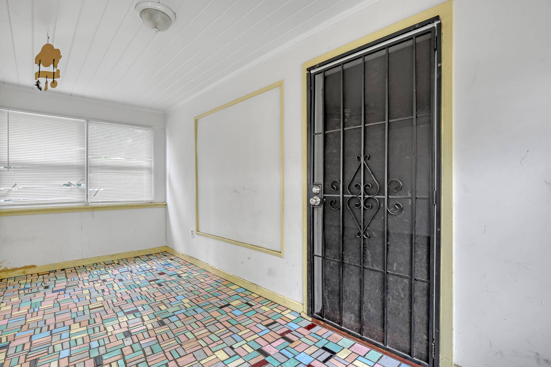 5014 SPRUCE Avenue, West Palm Beach, FL 33407 Sunroom