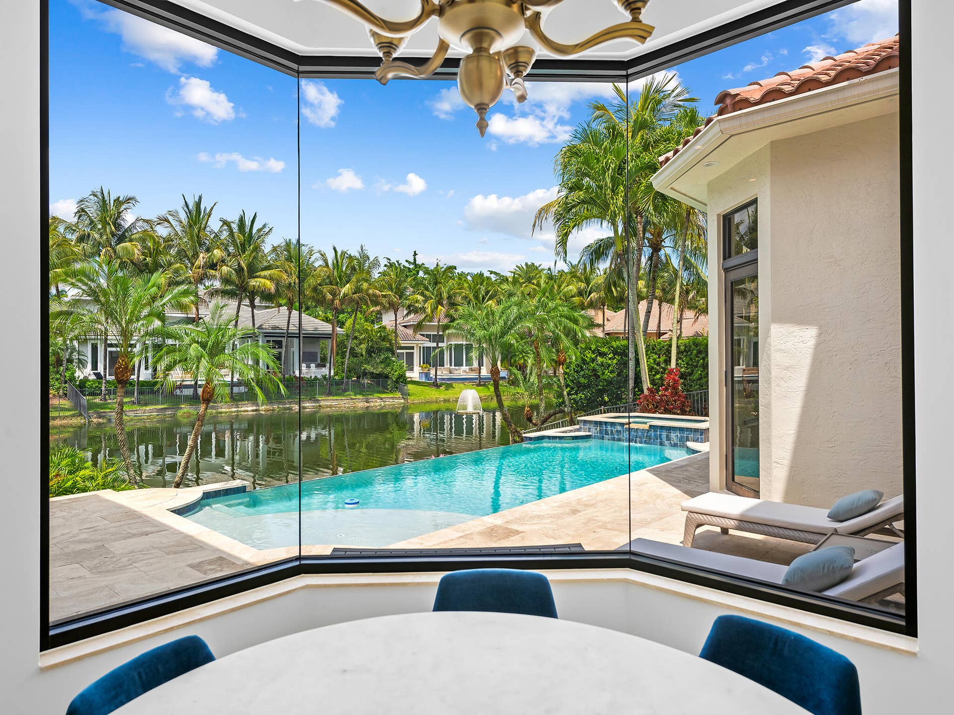 10241 KEY PLUM Street, Plantation, FL 33324 Breakfast Room View to Pool and Water