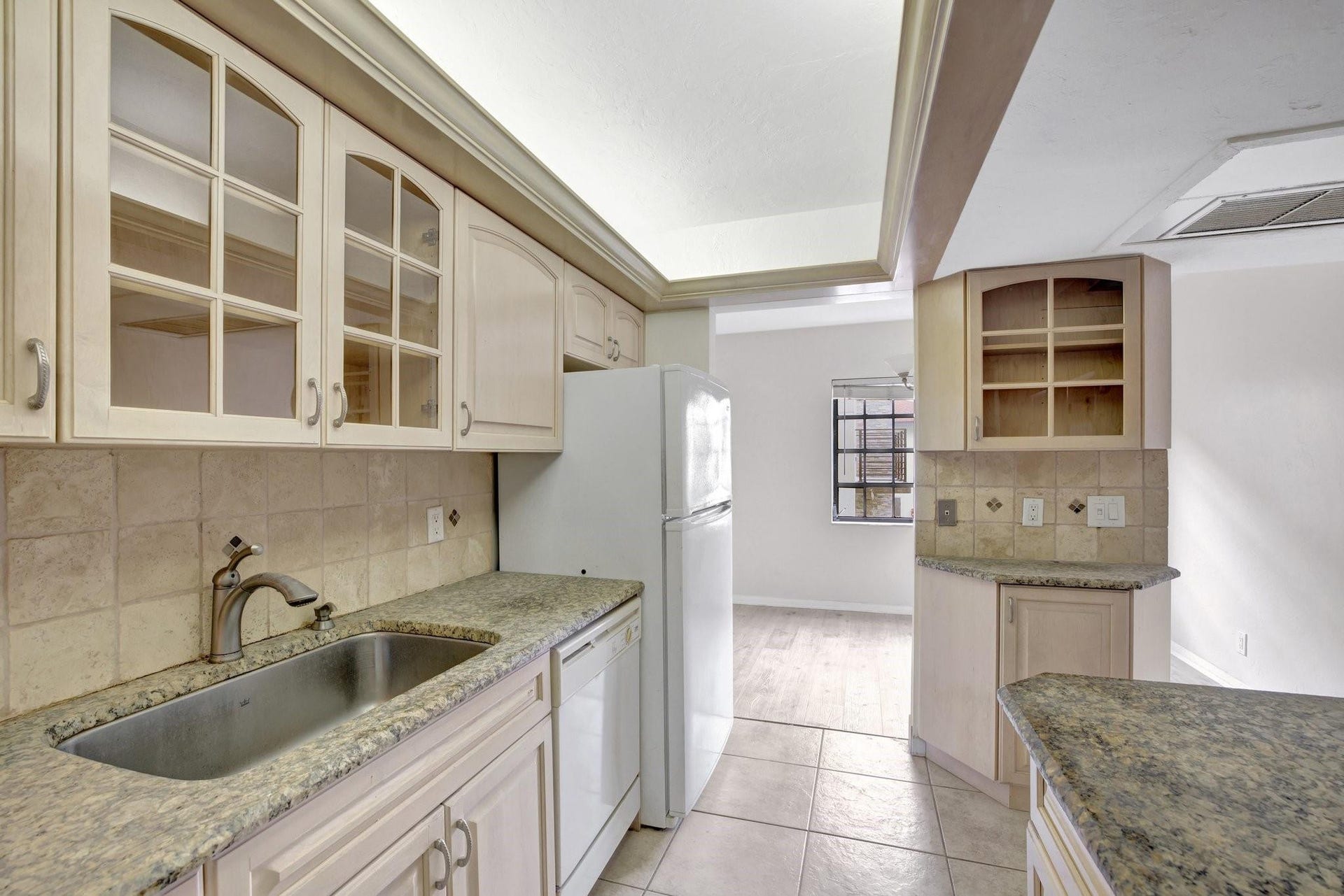 917 NE 16th Avenue, #7, Fort Lauderdale, FL 33304 Photo 29
