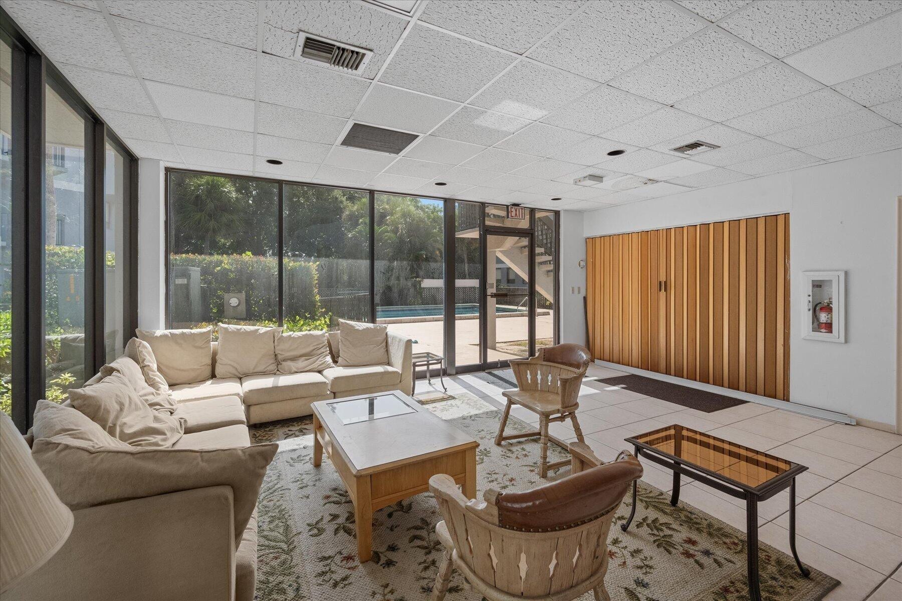 1950 N CONGRESS Avenue, #403, West Palm Beach, West Palm Beach, FL 33401 Photo 11