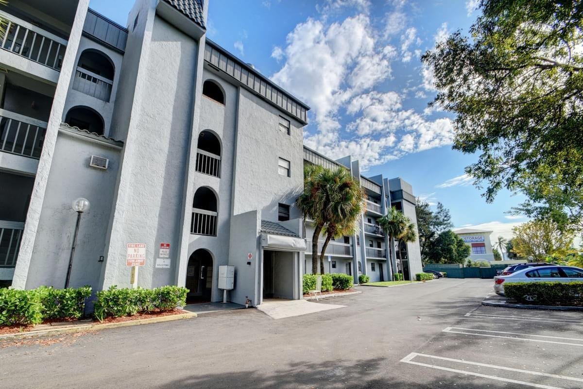 1950 N CONGRESS Avenue, #403, West Palm Beach, West Palm Beach, FL 33401 Photo 9